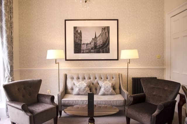 Signature Suite