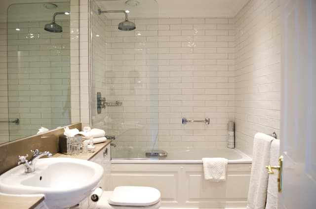 Signature Suite