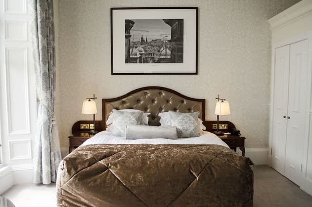 Signature Suite