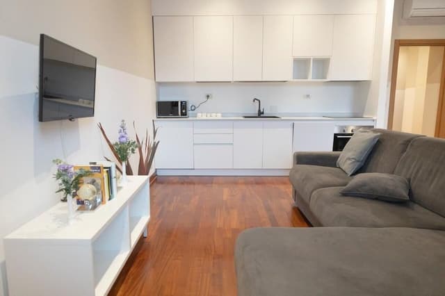 Studio, 1 Queen Bed with Sofa bed, Non Smoking, Private Bathroom