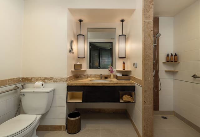 Premium Suite, 1 Bedroom, Pool View (King)