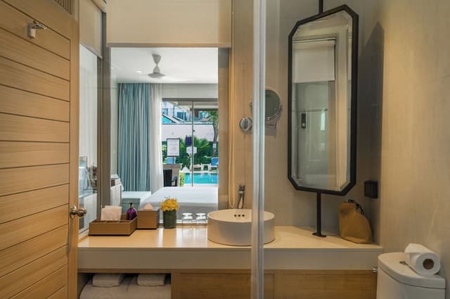 Premium Suite, 1 Bedroom, Pool View (King)