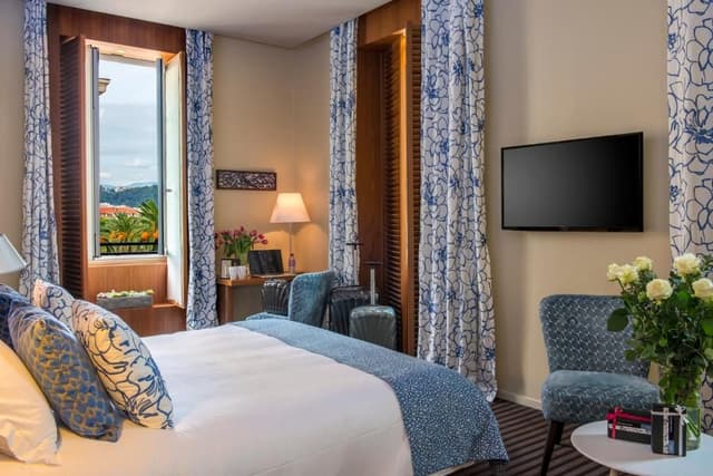 Executive room city or garden view - Double bed or twin beds