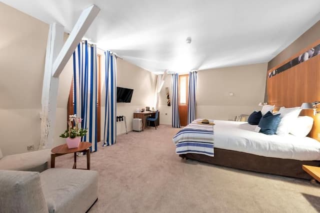 Executive room city or garden view - Double bed or twin beds