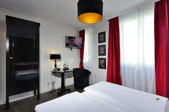 Double Room