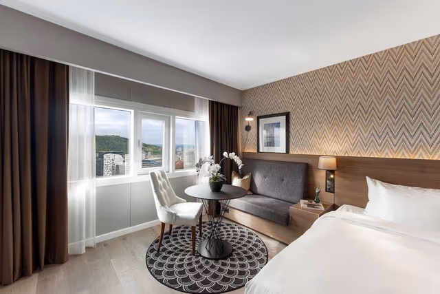 Suite, 1 Bedroom (Panoramic Fjord View)