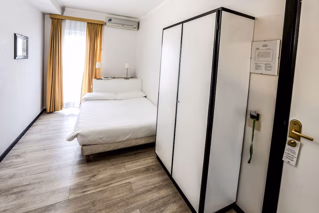 Economy Double Room, 1 Queen Bed