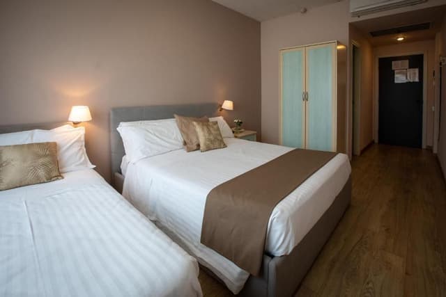 Comfort Triple Room