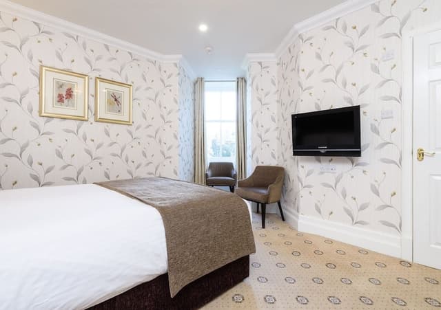 Classic Double or Twin Room