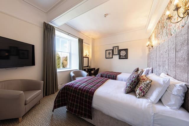 Classic Twin Room