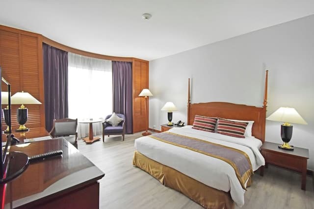 Deluxe Double or Twin Room