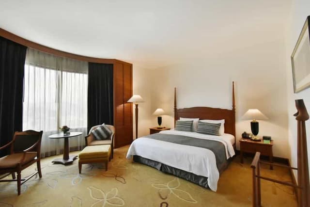 Grand Deluxe Room