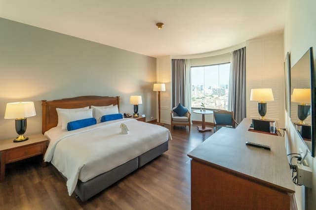 Sky View Premier Room