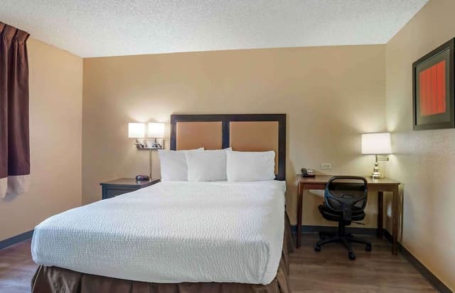 Studio, 1 Queen Bed, Non Smoking