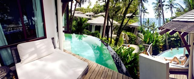 Tropical Pool Villa