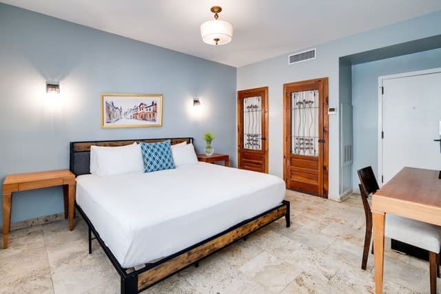 Superior Room, 1 King Bed (Self Check-in with Virtual Front Desk)