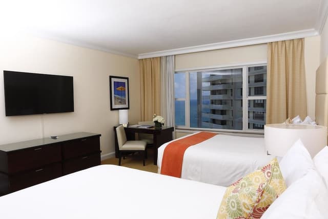 Partial Ocean No Balcony, Two Double Beds