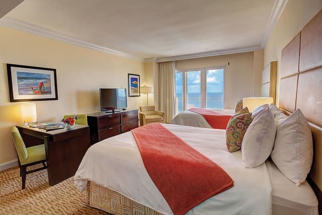Ocean Front w/Balcony 2 Double Beds