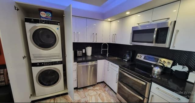 Apartment, 4 Bedrooms, Balcony, Ocean View