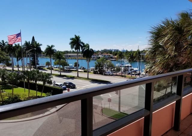 Apartment, 4 Bedrooms, Balcony, Ocean View