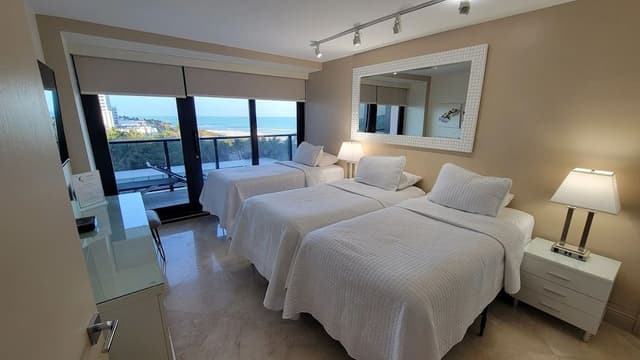 Apartment, 4 Bedrooms, Balcony, Ocean View