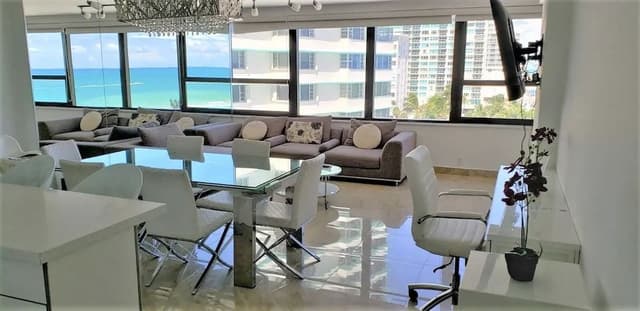 Apartment, 3 Bedrooms, Balcony, Ocean View