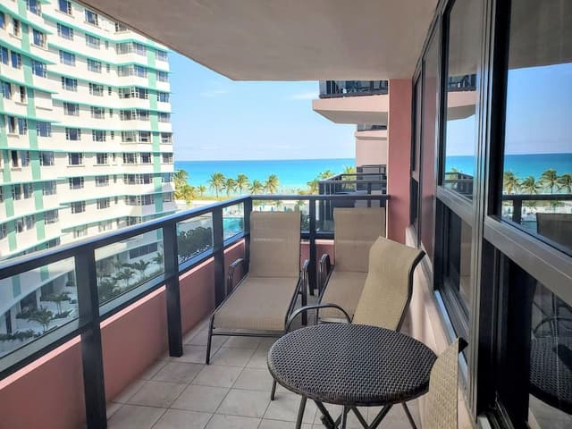 Apartment, 3 Bedrooms, Balcony, Ocean View
