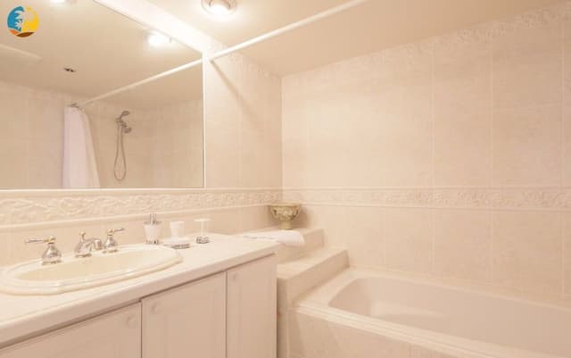 Apartment, 4 Bedrooms, Balcony, Ocean View