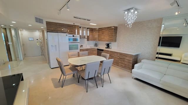 Apartment, 4 Bedrooms, Balcony, Ocean View