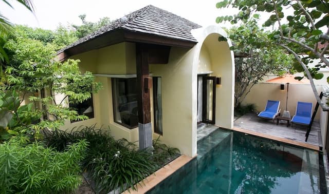Pool Villa Garden View