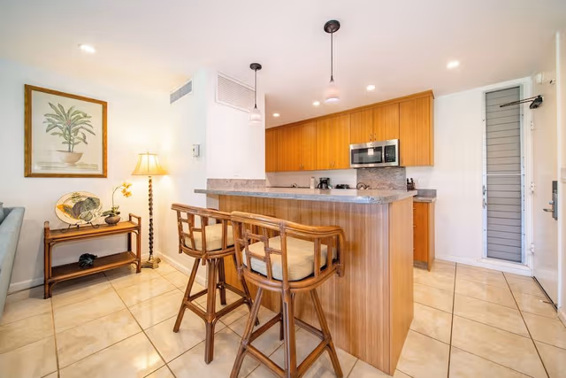 Condo, 1 Bedroom, Garden View (Unit J204 ,1Bath)