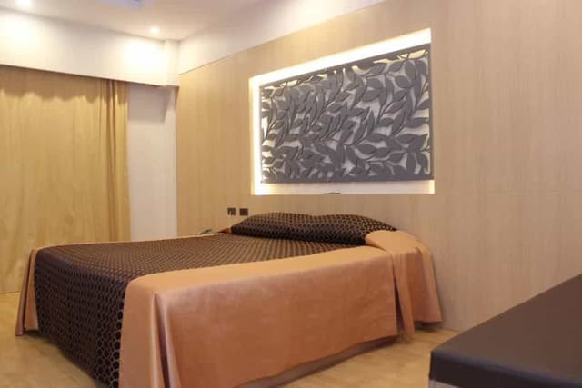 Grand Deluxe Double Room