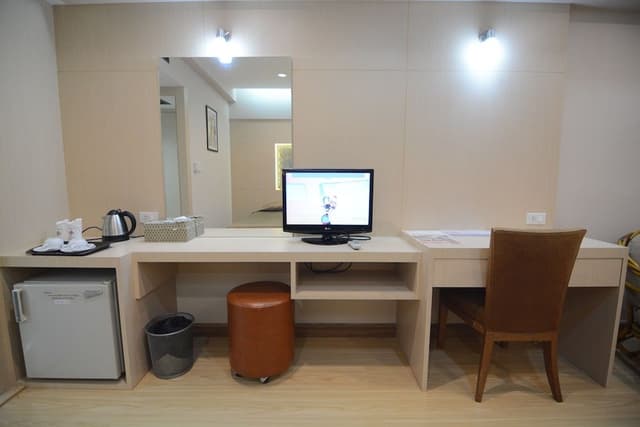 Grand Deluxe Twin Room