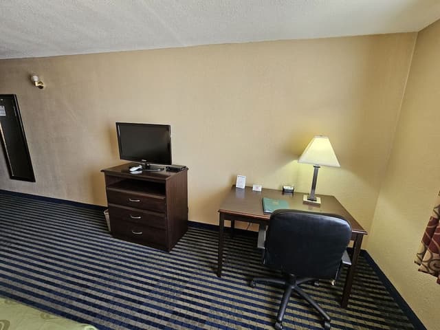 Room, 1 Queen Bed, Non Smoking