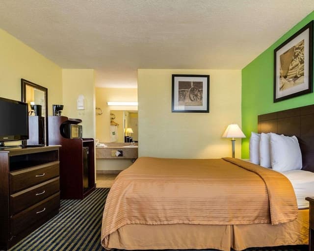 Room, 1 Queen Bed, Non Smoking