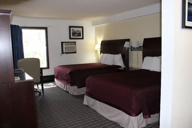 Standard Double Room, 2 Queen Beds
