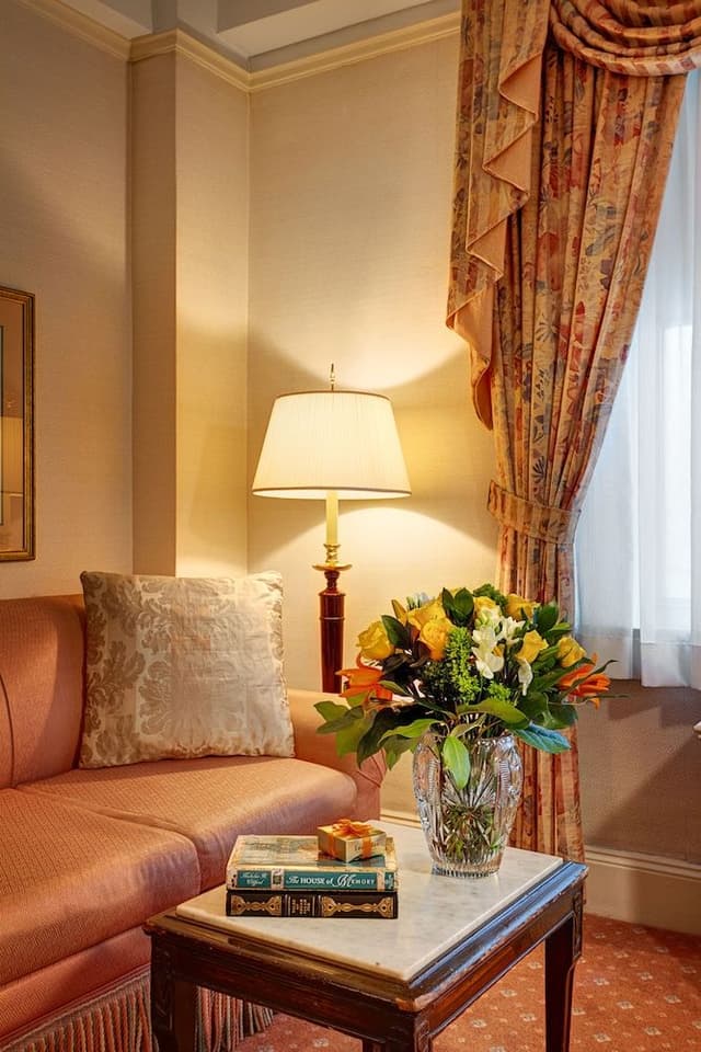 Deluxe Room, 1 King Bed