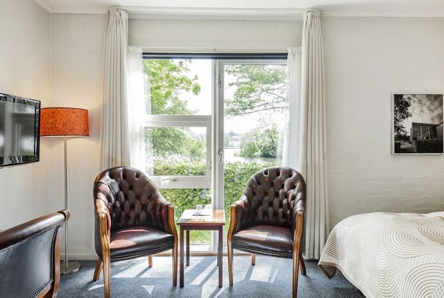 Standard Double Room, Lake View
