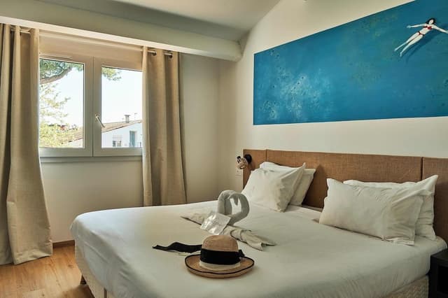 City Twin Room