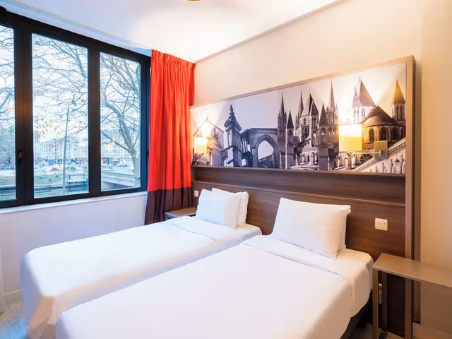 Family Apartment, Multiple Beds, Mobility Accessible (4 people)