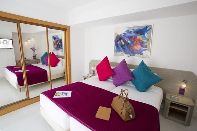 Junior Suite (Spa Access Included)