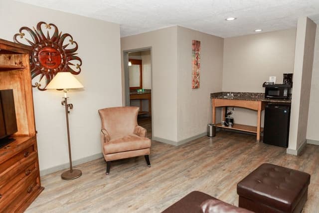 Executive Suite, 1 King Bed, Jetted Tub