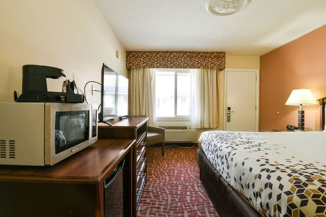 Superior Room, 1 King Bed, Non Smoking