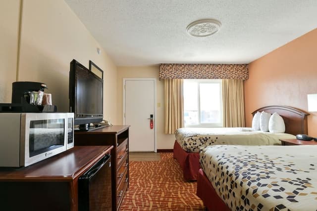 Superior Room, 2 Queen Beds, Non Smoking