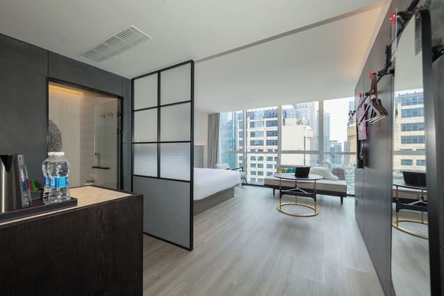 Room, 1 King Bed