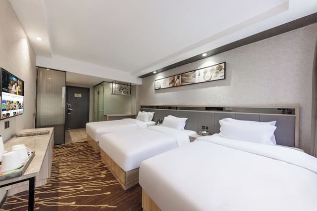 Comfort Triple Room