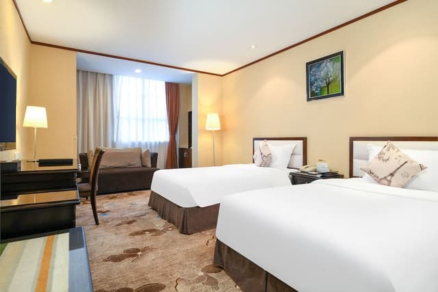 Deluxe Twin Room