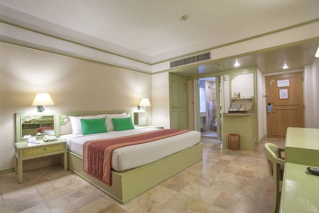 Coral Room