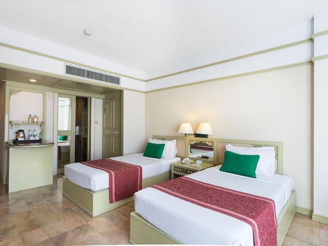 Coral Room