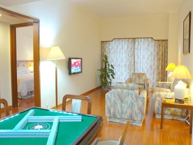 Executive King Room